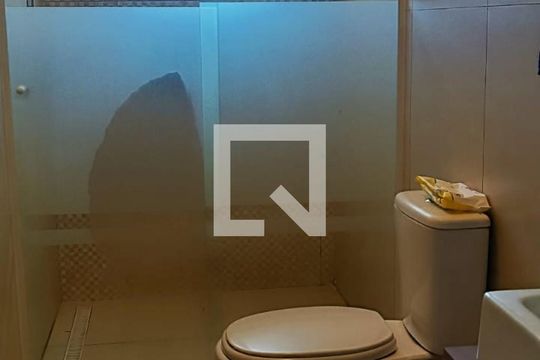 Banheiro de casa à venda com 2 quartos, 94m² em Bela Vista, Alvorada