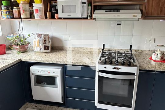 Cozinha de apartamento à venda com 3 quartos, 91m² em Vila Santa Teresa, Santo André