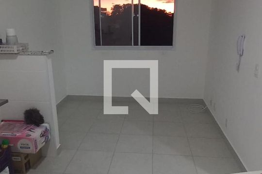 Sala de apartamento para alugar com 2 quartos, 33m² em Vila Nova Curuca, São Paulo