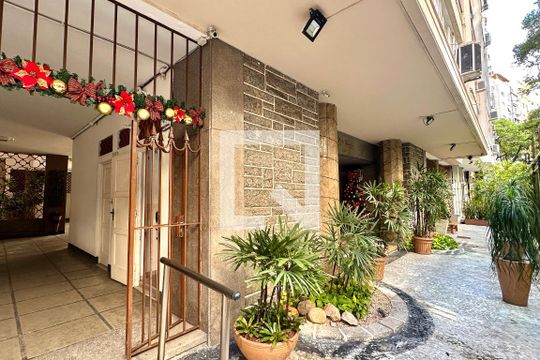 Apartamento à venda com 3 quartos, 170m² em Copacabana, Rio de Janeiro