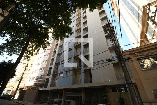 Fachada do Prédio de kitnet/studio à venda com 1 quarto, 44m² em Cambuí, Campinas