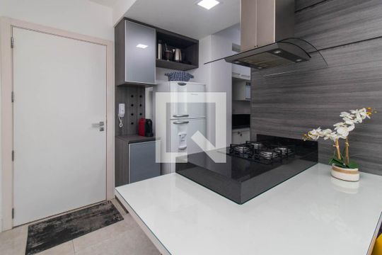 Cozinha de apartamento para alugar com 1 quarto, 38m² em Praia de Belas, Porto Alegre