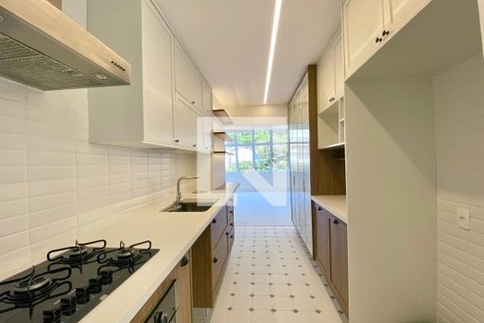 COZINHA de apartamento para alugar com 1 quarto, 60m² em Jardim Botânico, Rio de Janeiro
