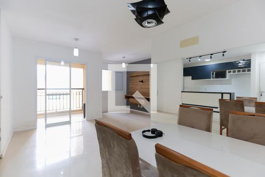 Sala de apartamento à venda com 2 quartos, 66m² em Vila Santa Maria, São Paulo
