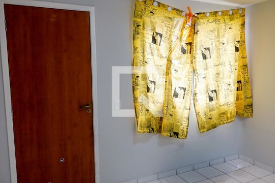 sala de apartamento à venda com 2 quartos, 60m² em Conceicao, Osasco