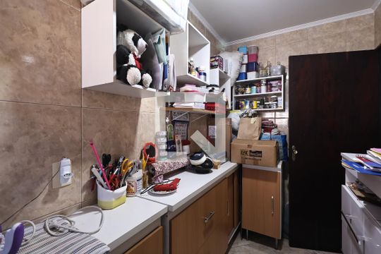 Quarto/ escritório  de casa à venda com 4 quartos, 230m² em Vila Guarani, Santo André