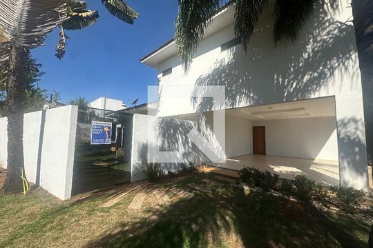 Casa de Condomínio para alugar com 3 quartos, 400m² em Residencial Granville, Goiânia