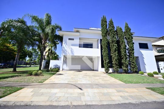 Casa de Condomínio para alugar com 3 quartos, 400m² em Residencial Granville, Goiânia