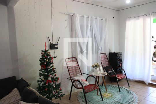 Sala de casa à venda com 2 quartos, 450m² em Setor Candida de Morais, Goiânia