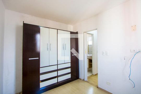 Quarto 1 de apartamento à venda com 2 quartos, 49m² em Jardim do Estádio, Santo André