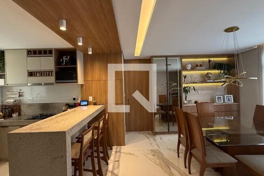 Sala de apartamento à venda com 4 quartos, 210m² em Palmares, Belo Horizonte
