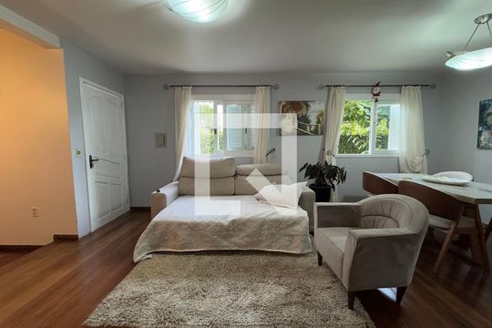 Casa à venda com 3 quartos, 120m² em Scharlau, São Leopoldo