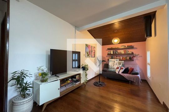 Casa à venda com 3 quartos, 120m² em Scharlau, São Leopoldo