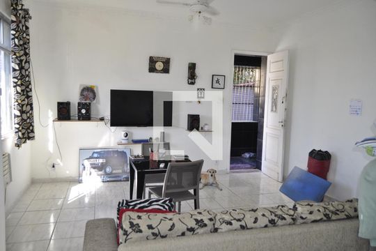 Casa à venda com 6 quartos, 600m² em Cachambi, Rio de Janeiro