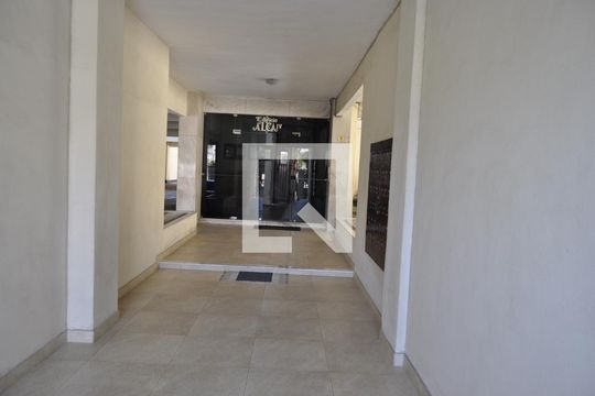 Apartamento para alugar com 2 quartos, 65m² em Quintino Bocaiúva, Rio de Janeiro