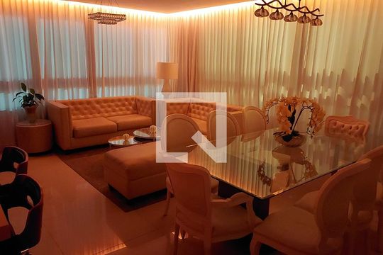 Apartamento à venda com 2 quartos, 92m² em São Sebastião, Porto Alegre