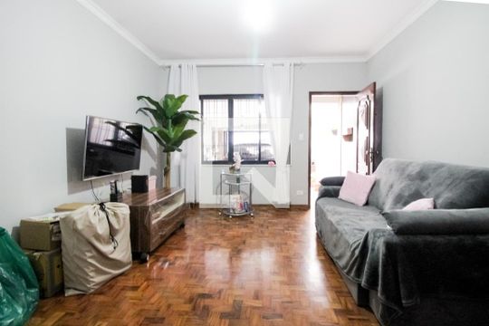 Sala de casa à venda com 4 quartos, 120m² em Vila Gomes Cardim, São Paulo
