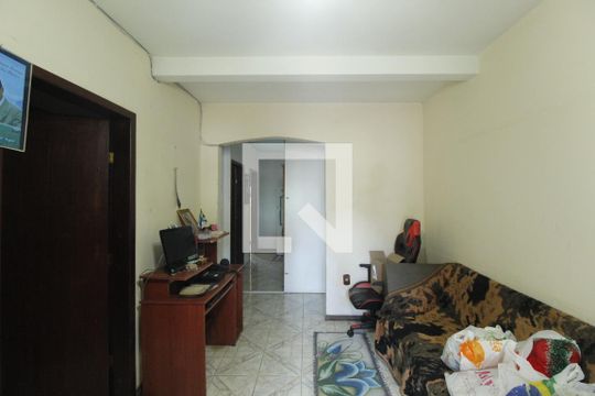 Sala de casa para alugar com 6 quartos, 250m² em Costa E Silva, Porto Alegre