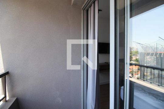 Varanda de kitnet/studio para alugar com 1 quarto, 24m² em Vila Olímpia, São Paulo