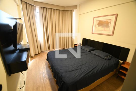 Quarto Suíte de apartamento à venda com 1 quarto, 40m² em Centro, Campinas