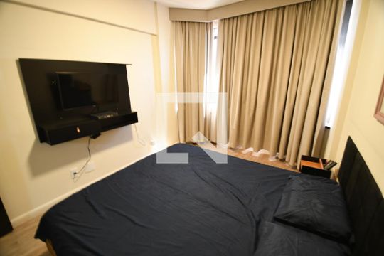 Quarto Suíte de apartamento à venda com 1 quarto, 40m² em Centro, Campinas