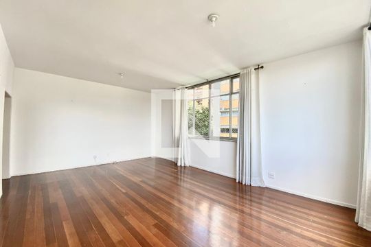 Apartamento à venda com 4 quartos, 197m² em Leblon, Rio de Janeiro