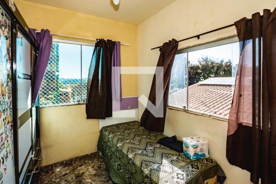 Quarto 1 de casa à venda com 3 quartos, 180m² em Floramar, Belo Horizonte