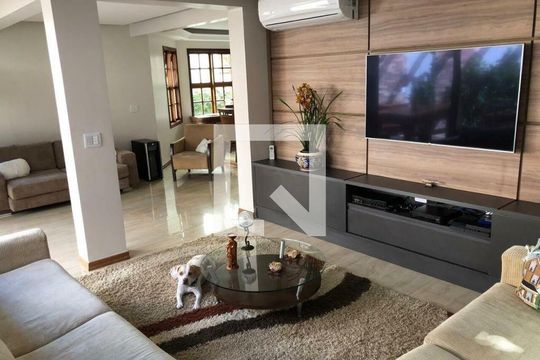 Casa à venda com 4 quartos, 340m² em Vila Albertina, São Paulo
