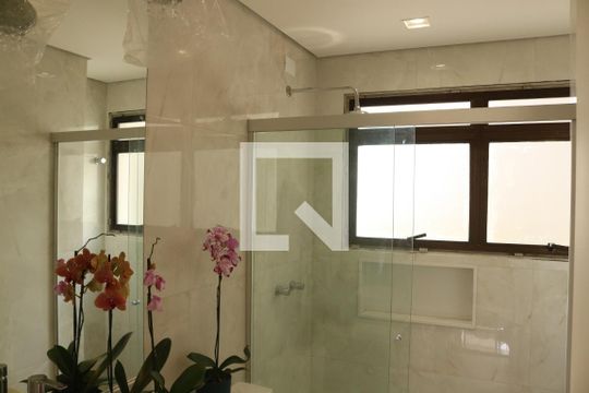 Banheiro 2 de apartamento à venda com 4 quartos, 139m² em Perdizes, São Paulo