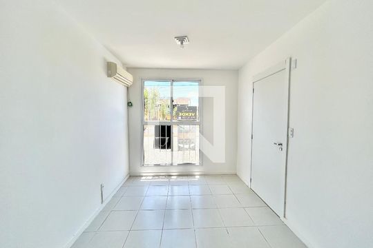 Apartamento para alugar com 2 quartos, 92m² em Scharlau, São Leopoldo