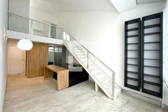 Sala de apartamento para alugar com 1 quarto, 50m² em Carmo, Belo Horizonte