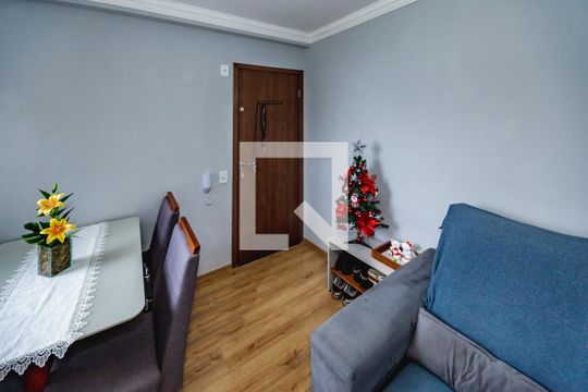 Sala de apartamento para alugar com 2 quartos, 45m² em Juliana, Belo Horizonte