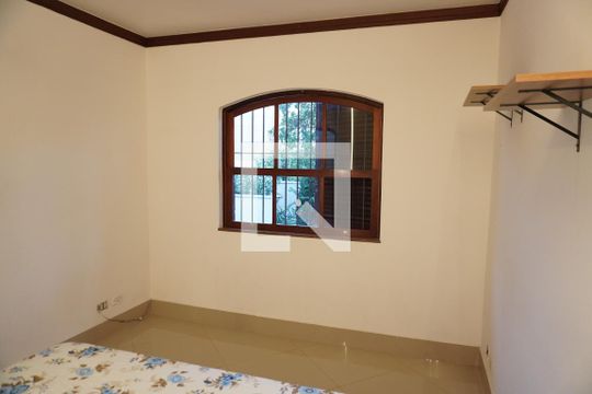 Suíte 1 de casa para alugar com 3 quartos, 330m² em Vila Santa Catarina, Americana