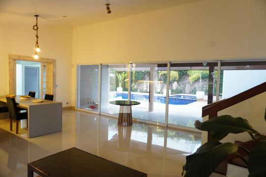 Sala 1 de casa para alugar com 3 quartos, 330m² em Vila Santa Catarina, Americana
