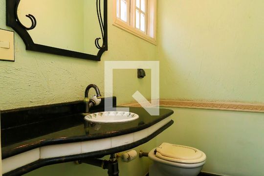 lavabo 1 de casa à venda com 3 quartos, 450m² em Jardim Colombo, São Paulo