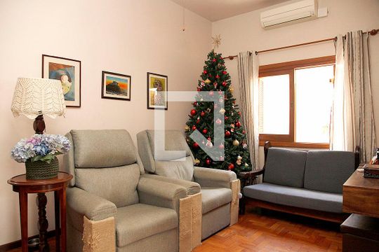 Sala de casa à venda com 2 quartos, 175m² em Santana, Porto Alegre