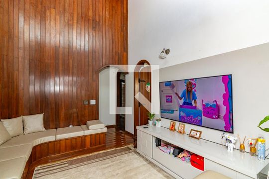 Sala 3 de casa para alugar com 6 quartos, 480m² em Alto Caiçaras, Belo Horizonte