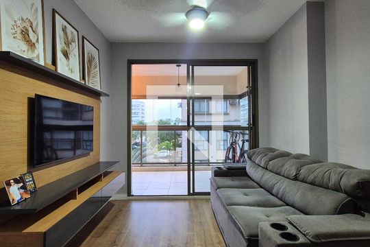 Sala  de apartamento à venda com 2 quartos, 70m² em Recreio dos Bandeirantes, Rio de Janeiro