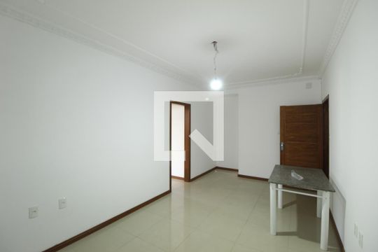 Sala de apartamento à venda com 2 quartos, 67m² em São João, Porto Alegre