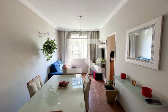 Apartamento à venda com 3 quartos, 75m² em Santa Amelia, Belo Horizonte