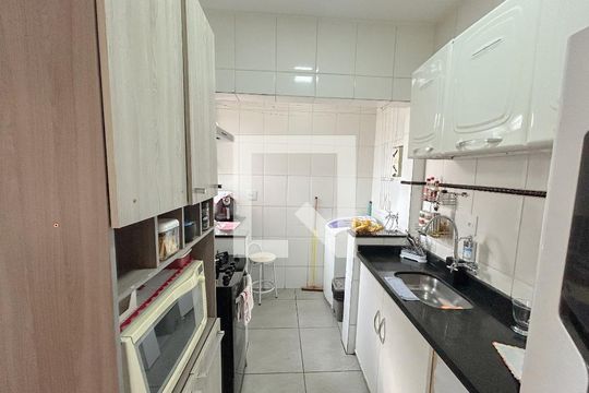 Apartamento à venda com 3 quartos, 75m² em Santa Amelia, Belo Horizonte
