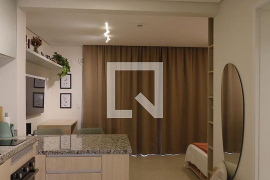 Studio de apartamento para alugar com 1 quarto, 33m² em Pinheiros, São Paulo
