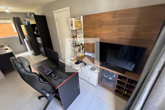 Apartamento à venda com 2 quartos, 42m² em São Miguel, São Leopoldo