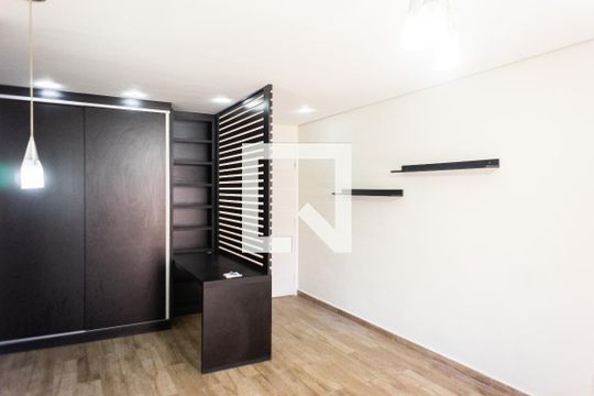Casa para alugar com 3 quartos, 170m² em Cidade Mãe do Céu, São Paulo