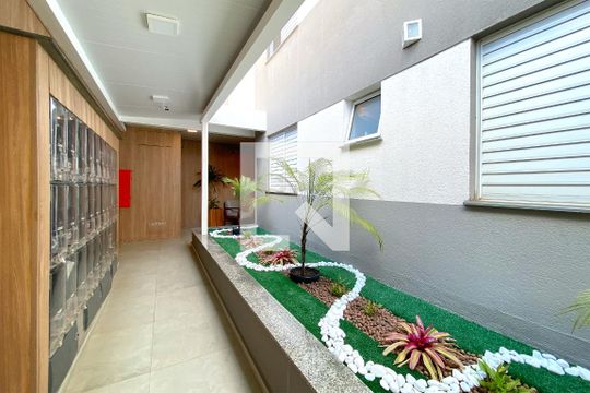 Área comum - Entrada de apartamento à venda com 2 quartos, 55m² em Teixeira Dias, Belo Horizonte