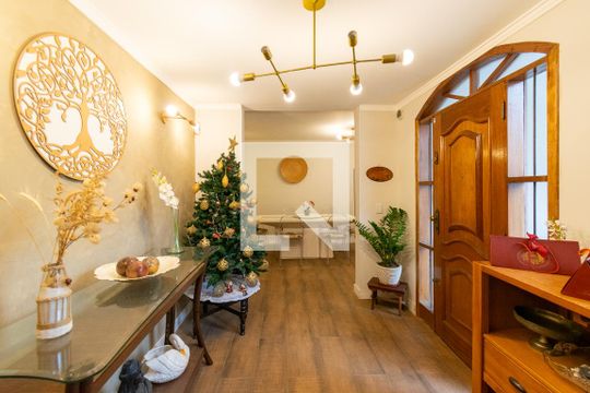 Sala  de casa à venda com 3 quartos, 250m² em Parque Jabaquara, São Paulo