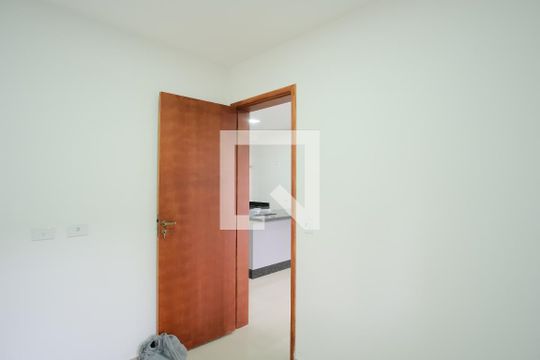 Quarto 1 de apartamento à venda com 2 quartos, 40m² em Vila Antonina, São Paulo