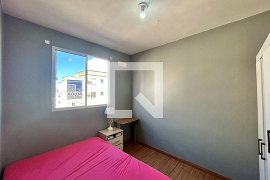 Apartamento à venda com 2 quartos, 47m² em Santo Andre, São Leopoldo