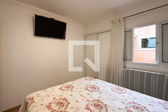 Suíte  de casa à venda com 2 quartos, 112m² em Conjunto Habitacional Sao Fernando, São Bernardo do Campo