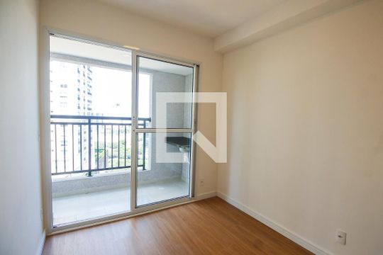 Sala de apartamento para alugar com 2 quartos, 40m² em Cidade Jardim, São Paulo